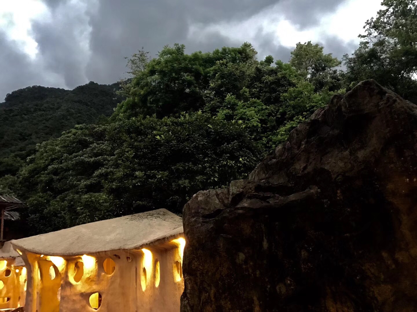 夏日重游九州驿站,佩服经营者的创意和诗意