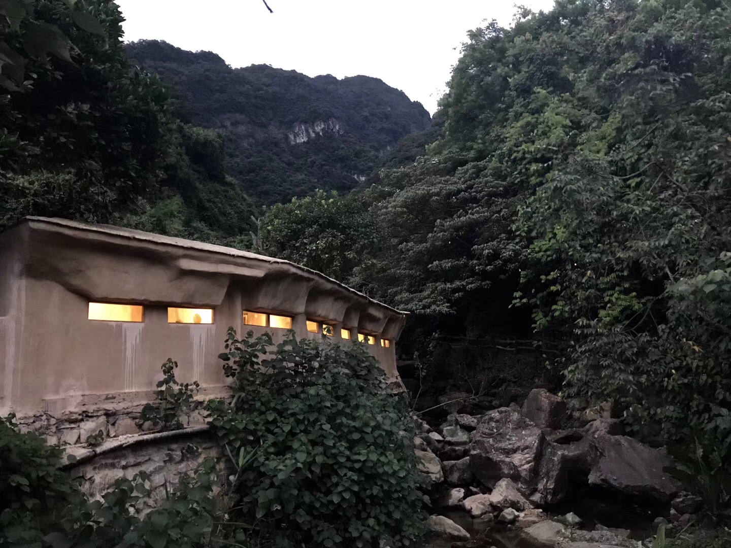 夏日重游九州驿站,佩服经营者的创意和诗意