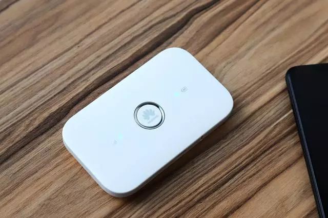 华为最新款无线随身wifi路由器,华为wifi路由器随身带测评