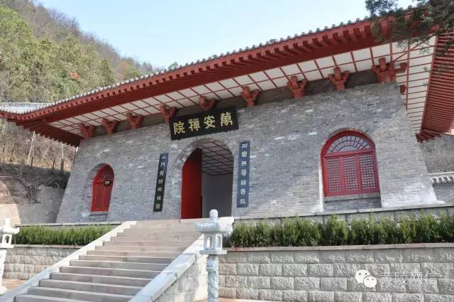 溽暑蒸人什么意思,溽暑蒸人