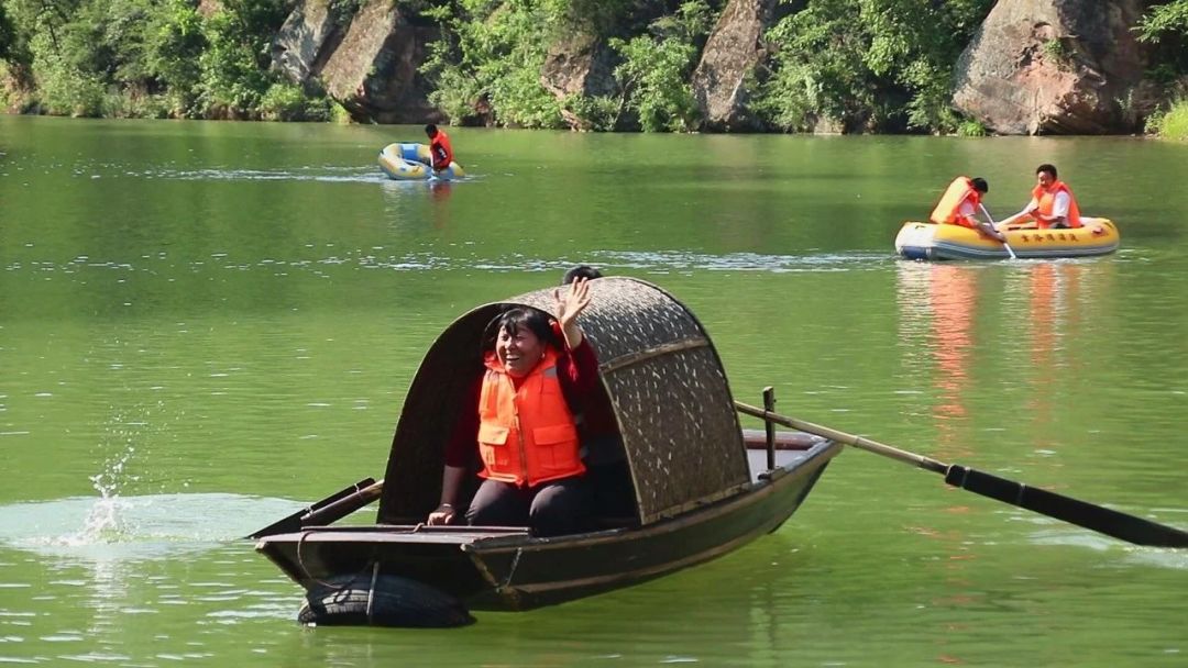 溽暑蒸人什么意思,溽暑蒸人