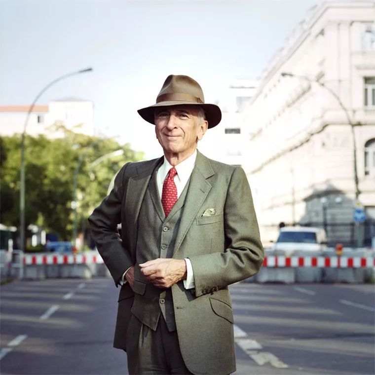 姜文的民国邪不压正,邪不压正姜文访谈完整视频