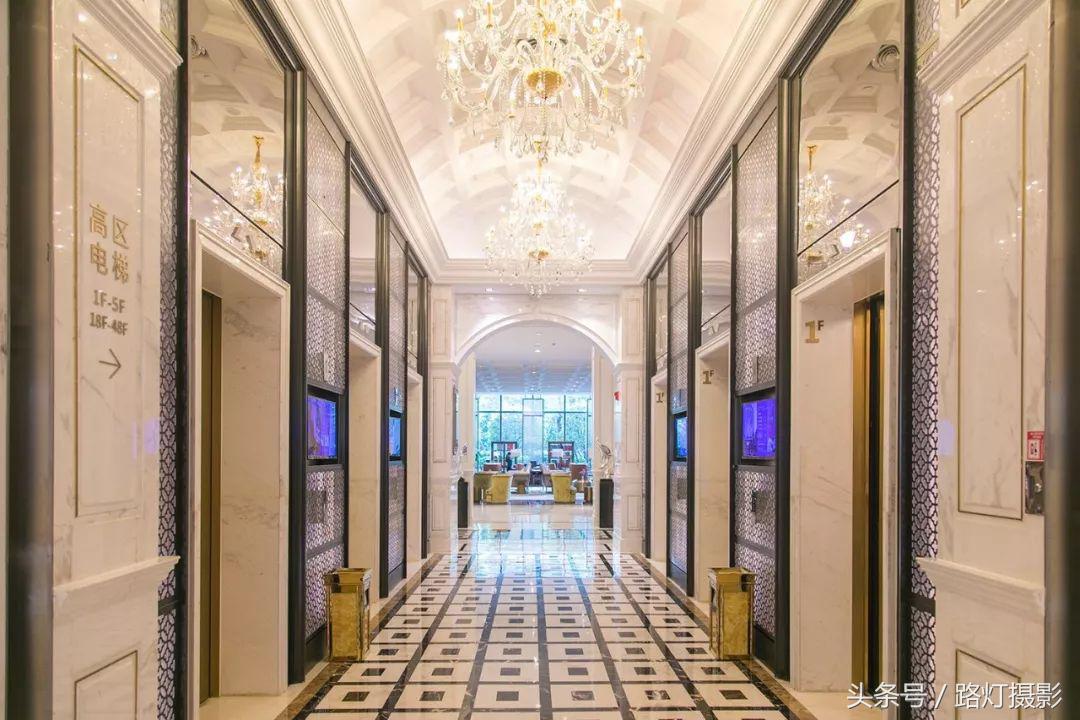 大堂直通高铁站，去成都住这家网红酒店吃喝住行玩到爽！