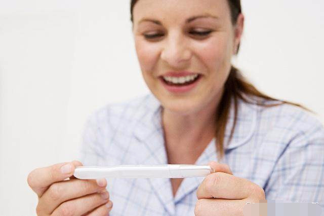 女性在排卵日末尾最有精神吗,排卵日的女性身体呈酸性吗