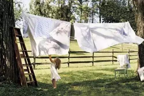 床单发黄了怎么办有什么妙招,床单发黄怎么处理最有效