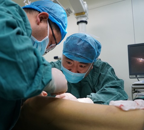 普外科成功完成医院首例肝门部胆管癌扩大根治术