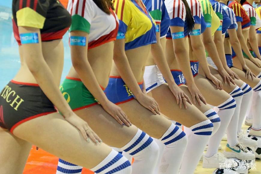 黄家驹的海阔天空到底有多火,黄家驹海阔天空感动全场