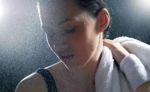 用错了致痘，用对了治痘！护肤还是毁脸，取决于你是否知道……