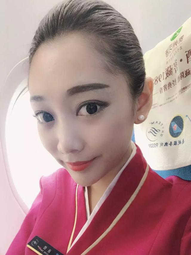 空姐日志：航班上偶遇为“大头儿子”传递爱