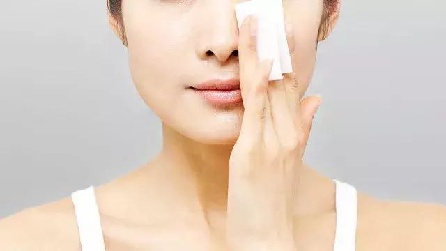 治脱妆,脸起皮脱妆怎么快速补妆