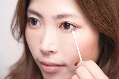 治脱妆,脸起皮脱妆怎么快速补妆