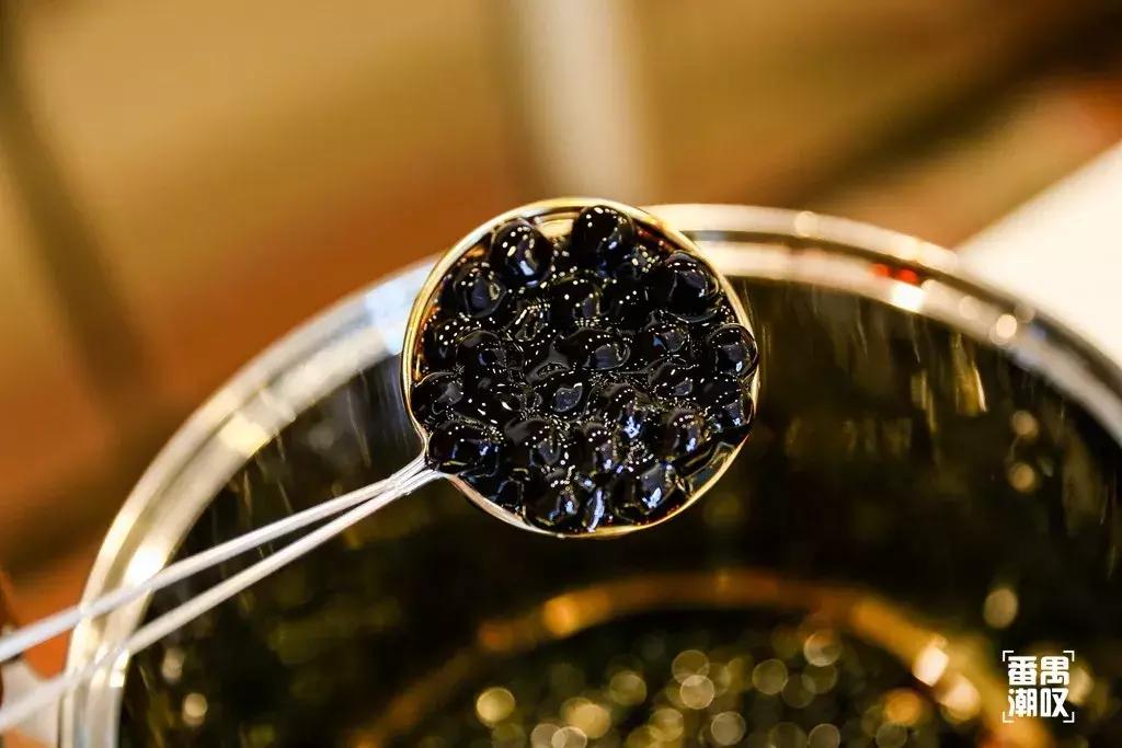 鹿角巷送礼物,鹿角巷送奶茶