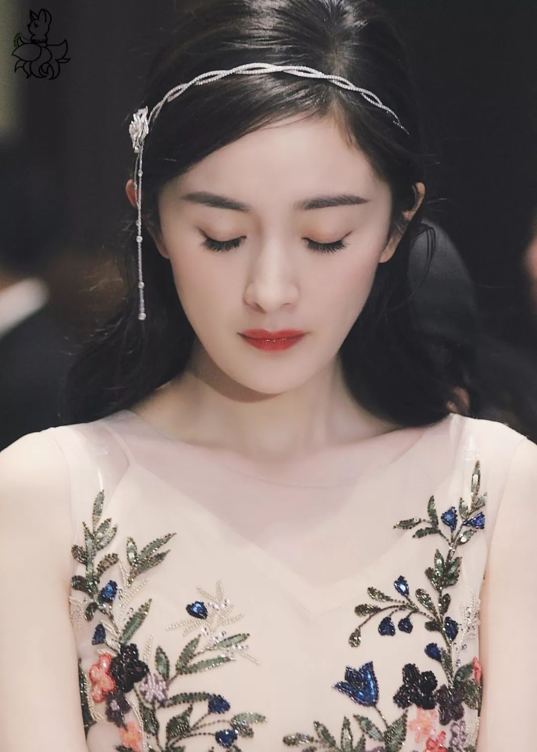 杨幂代言睫毛膏,杨幂巧迪尚惠睫毛膏