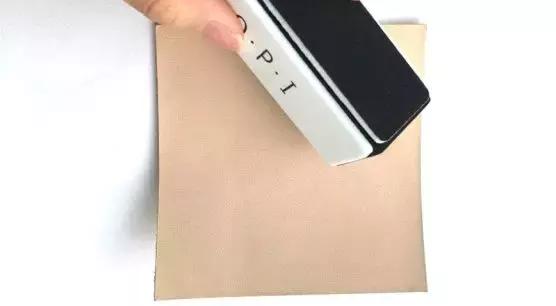 皮革染色后如何固色,皮革染色用什么擦掉