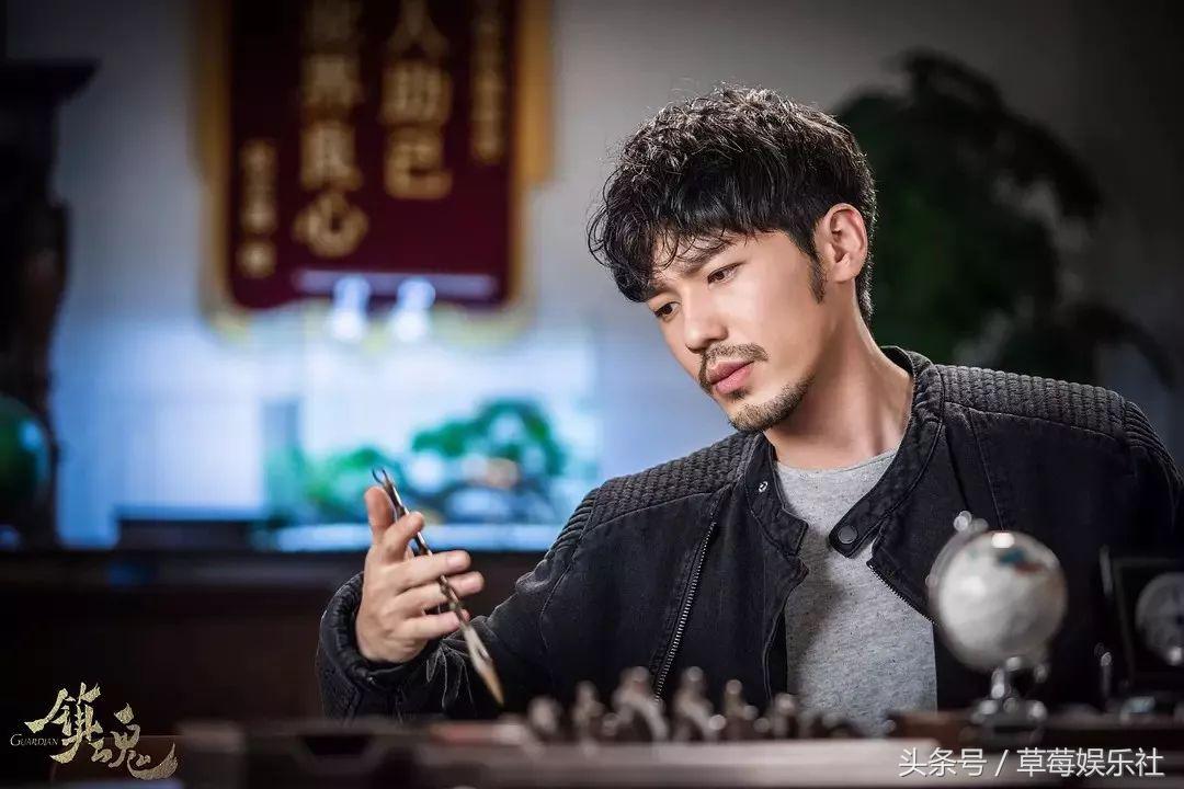 朱一龙的颜值风靡韩国,朱一龙韩国人气视频