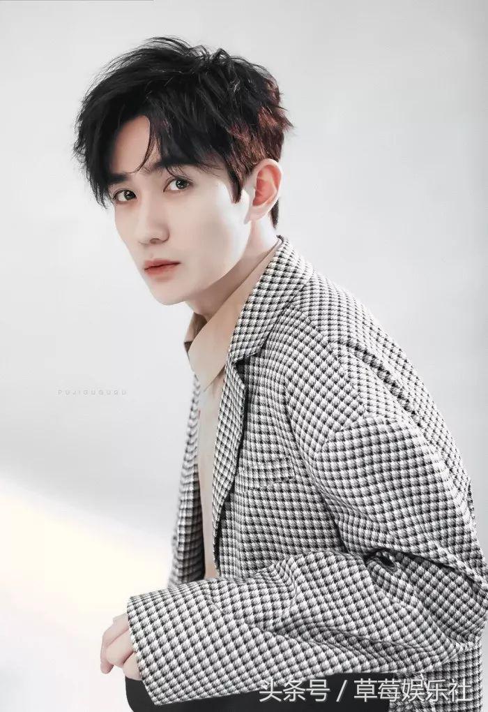 朱一龙的颜值风靡韩国,朱一龙韩国人气视频