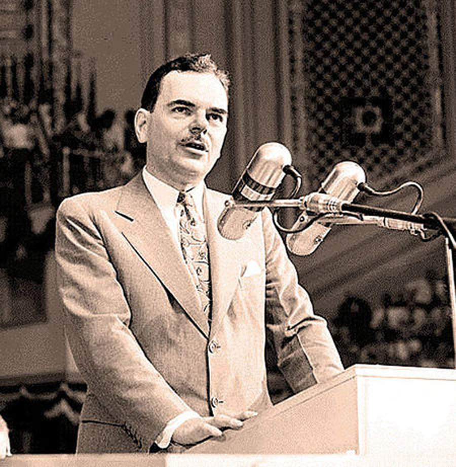 美国总统候选人杜威简介,美国总统杜威当选了吗