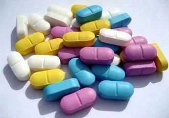 霸王防脱育发洗发代言人,霸王防脱谁代言