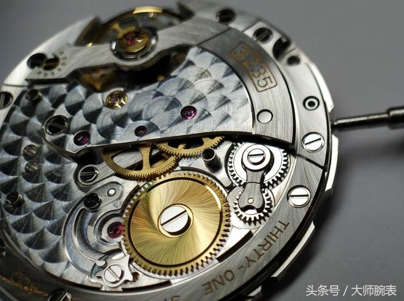 现场拆解一只劳力士3235机芯,劳力士3235机芯拆解完整视频