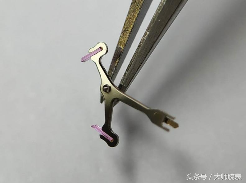 现场拆解一只劳力士3235机芯,劳力士3235机芯拆解完整视频