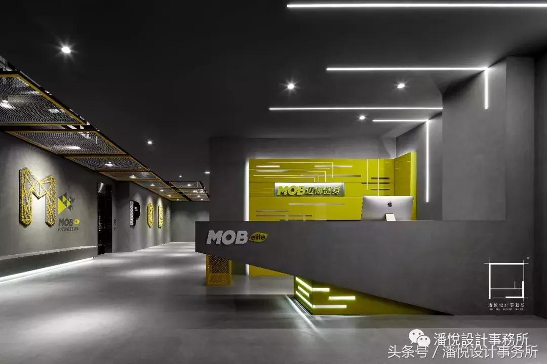 工业风健身房装修效果图,健身房吊顶工业风