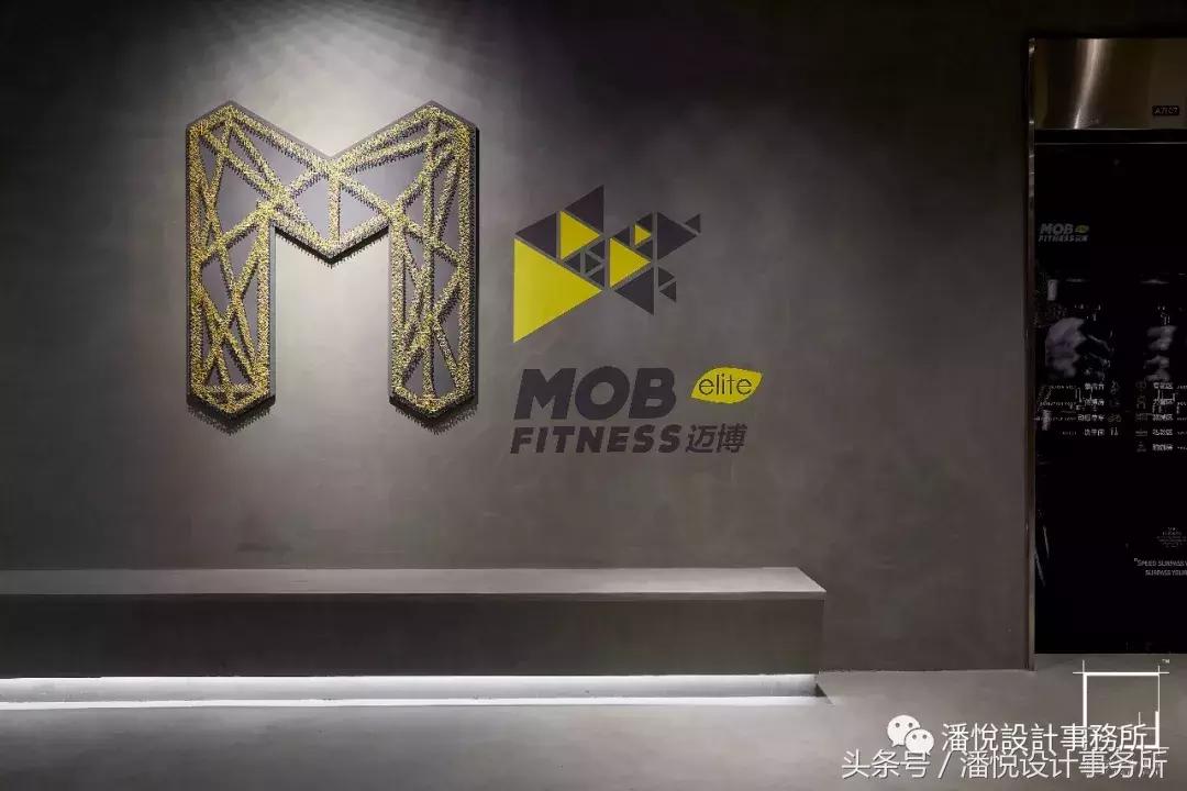 工业风健身房装修效果图,健身房吊顶工业风