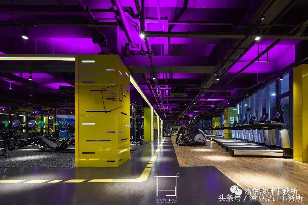 工业风健身房装修效果图,健身房吊顶工业风