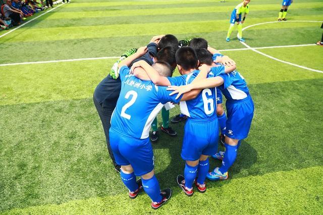 这才是真正的快乐足球,踏踏实实干足球