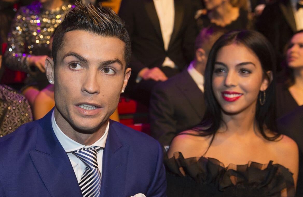 女友将跟随C罗前往意大利,已得C罗母亲认可,这次真的要结婚!