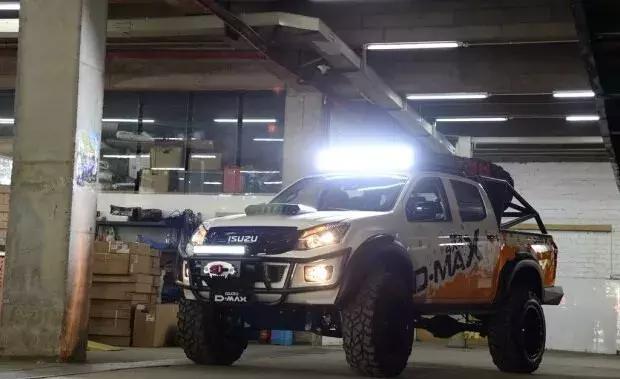 奔驰x250皮卡和纳瓦拉,和纳瓦拉同级别的皮卡车