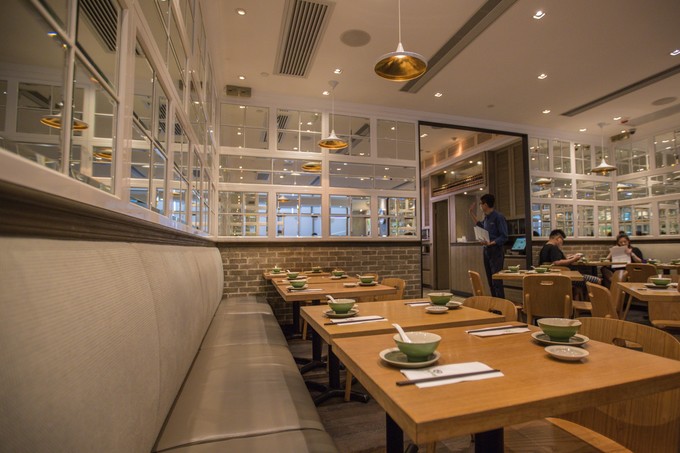 购物天堂里的市井味道：是古惑仔的码头，也是陈奕迅的“香港胃”