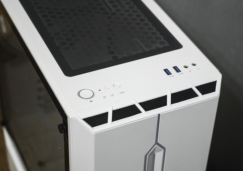 aigo爱国者月光宝盒t20炫光版,爱国者月光宝盒t20机箱前盖怎么拆