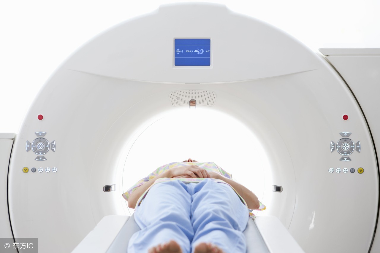 男性大腿内侧痛怎么回事,男大腿内侧疼痛是怎么回事