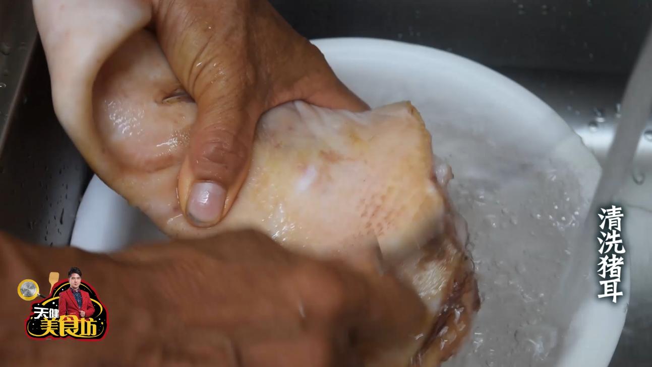 卤猪耳用什么猪耳好,卤猪耳凉拌猪耳