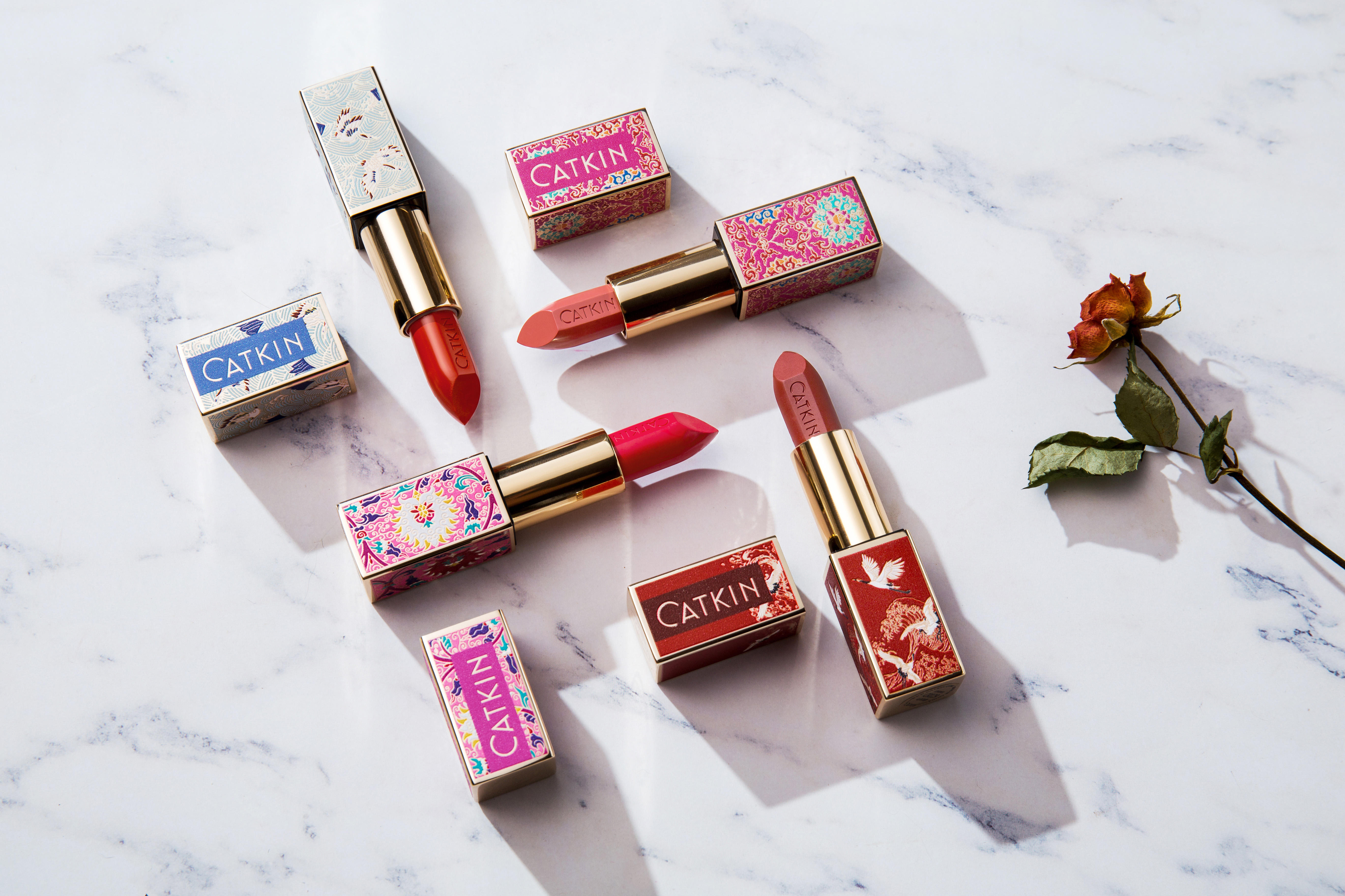 这支逼哭阿玛尼、秒杀YSL的口红太好看！众达人疯狂安利10086次！