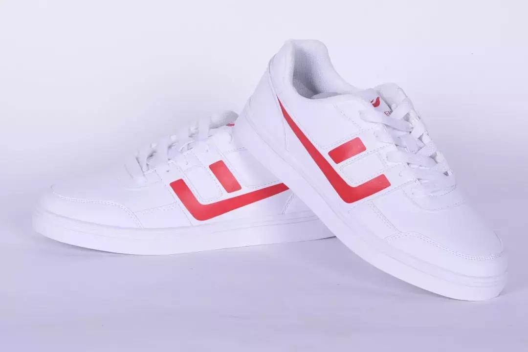 大鱼吃小鱼小鱼吃虾米的美术教案,大鱼吃小鱼时装