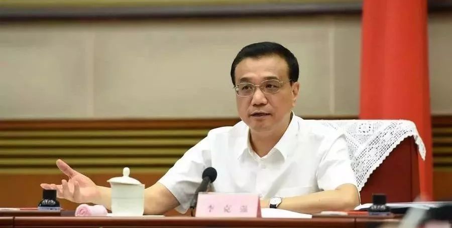 坐飞机携带物品重量,乘飞机必带物品清单