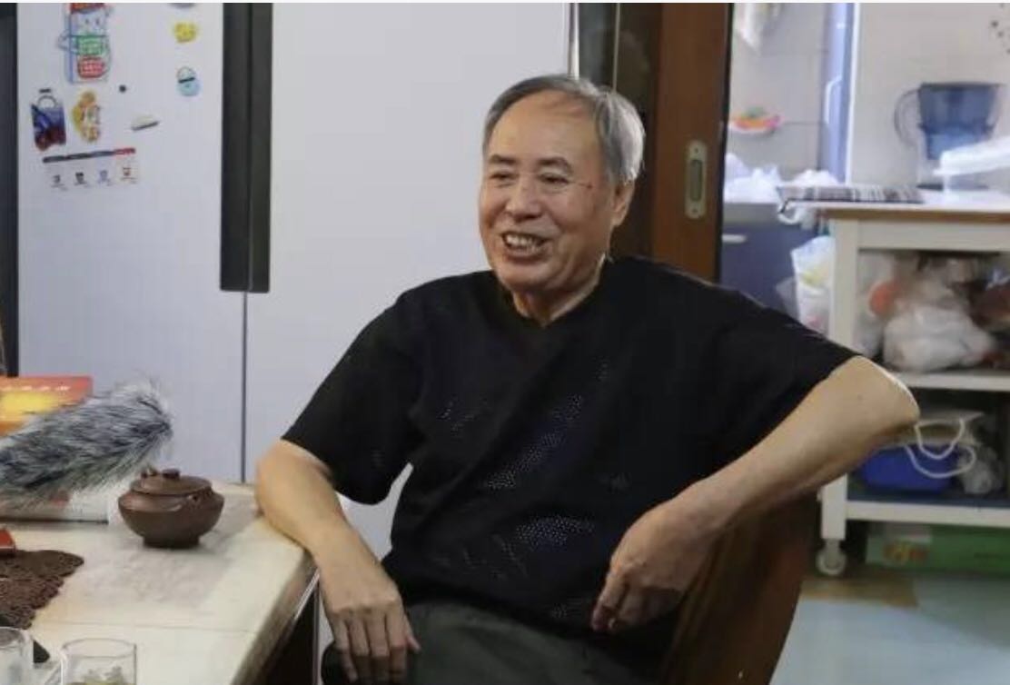 经典战争片《渡江侦察记》，儿时记忆，还记得“香烟洋火桂花糖”