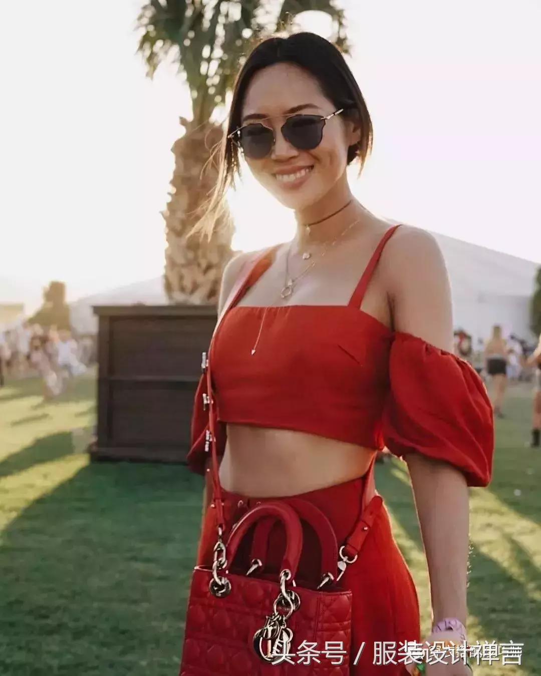 穿衣搭配无袖牛仔,无袖衣服怎么搭配内搭