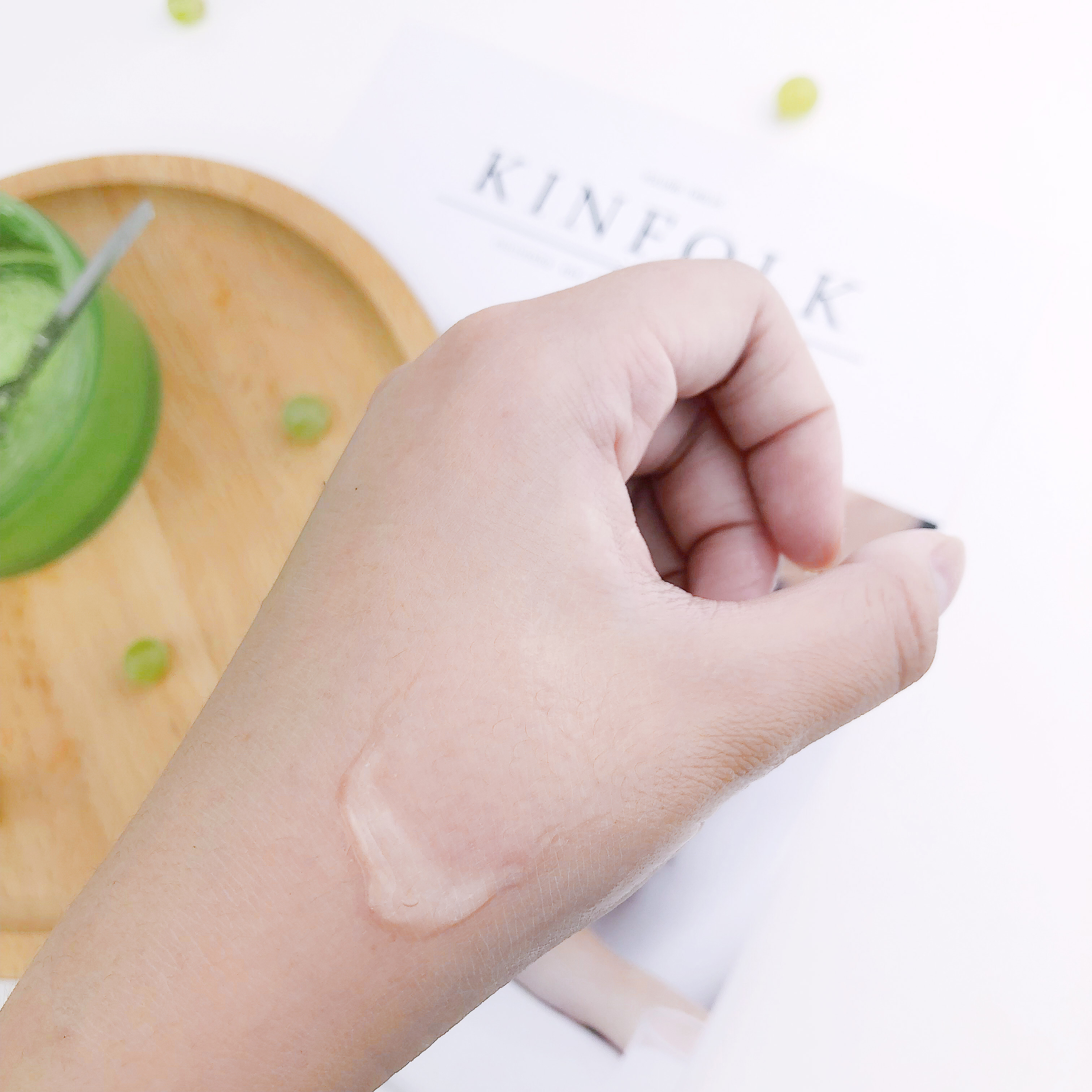 自然乐园芦荟胶的正确使用方法,自然乐园芦荟胶和得鲜胶哪个好