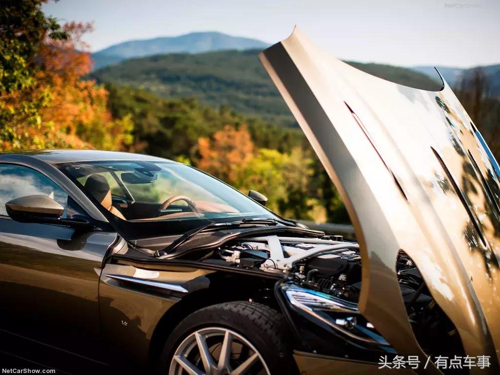 阿斯顿马丁第一台量产车,阿斯顿马丁dbs2023款超跑