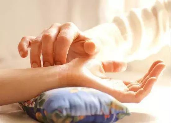 「关注」“名贵中药”成本仅几块钱?检察官揭示电话问诊*局骗**