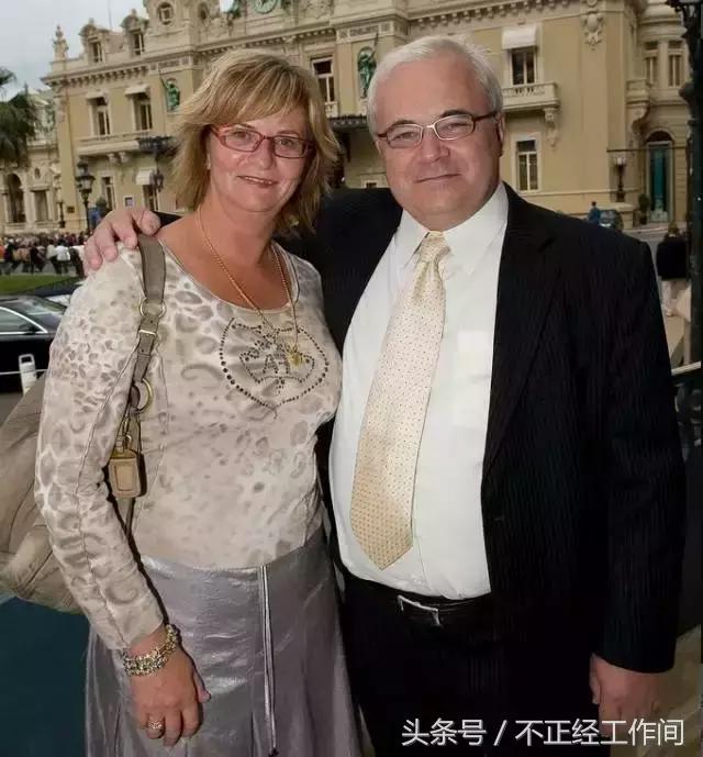 为摆脱业绩疲软,珠宝界的黑马要降价了,潘多拉产品平均降幅15%