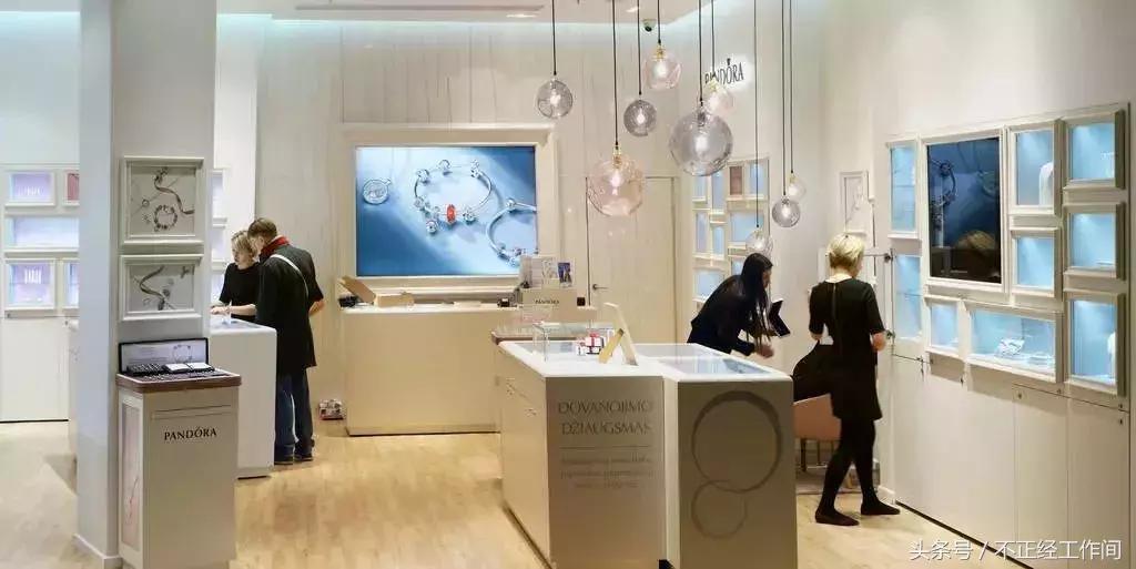 为摆脱业绩疲软,珠宝界的黑马要降价了,潘多拉产品平均降幅15%