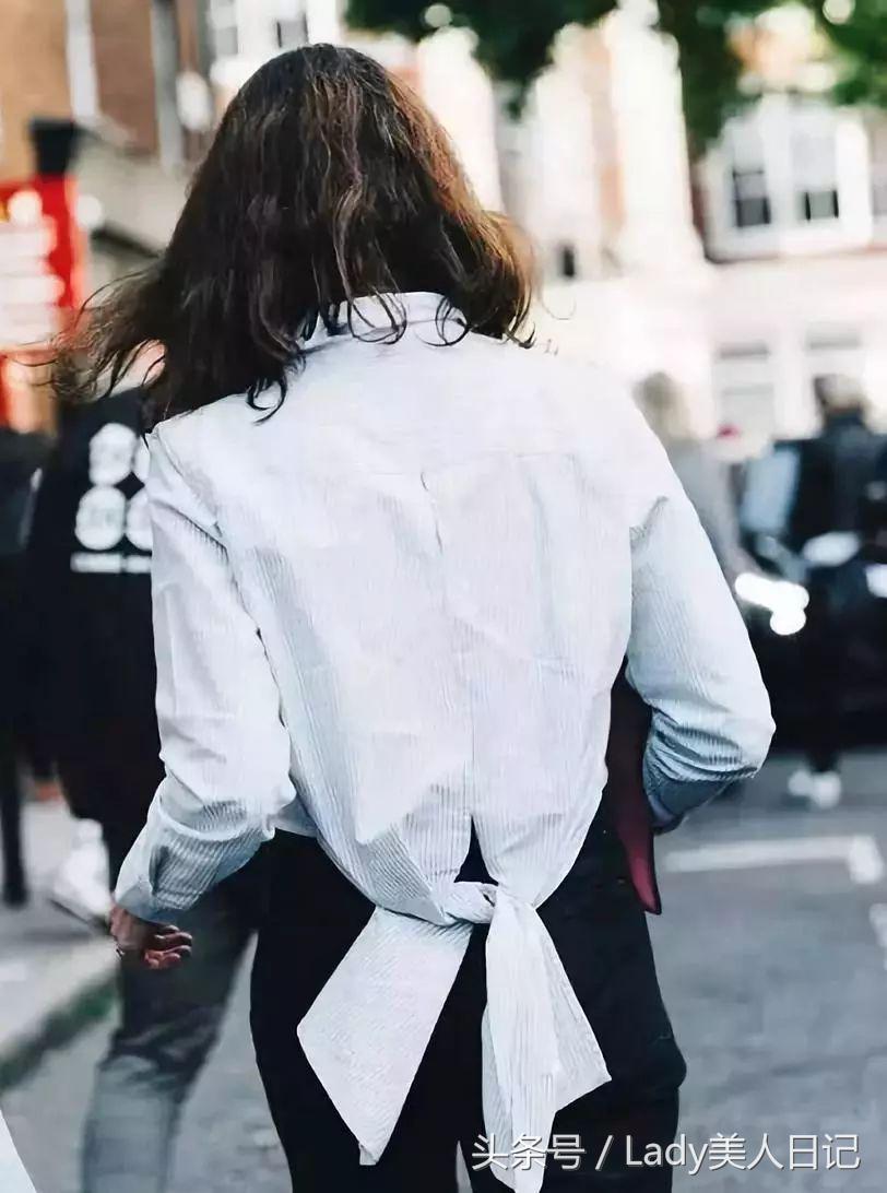 今年流行的打结方法,现在都流行的衣角打结