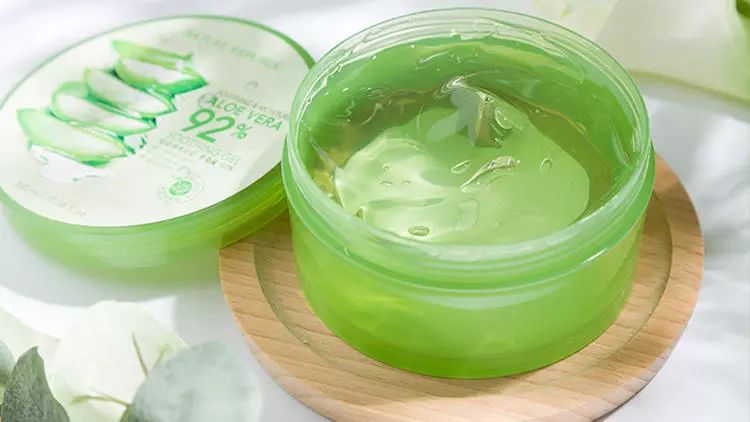 顽强抵抗的守护，化身为烈日肌肤下英雄！