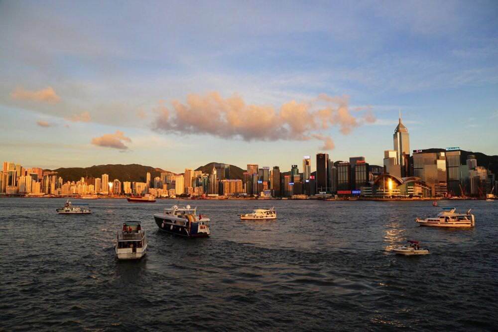 香港打滴滴可用微信、支付宝支付！网友：终于等到一个手机游香港