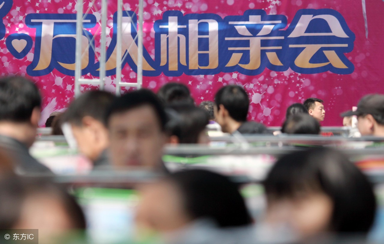 女生考会计的好处,女生学什么可以进银行