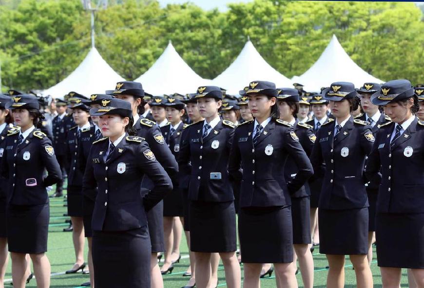 高考报考警校的条件及流程,高考后想要了解警校报考条件