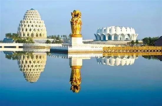 马尔代夫的蓝天绿树水清沙白,北京周边绝美海滩